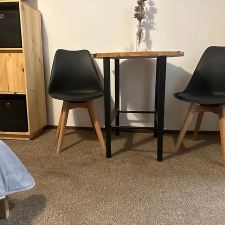 Ξενοδοχείο Apart' 23 *