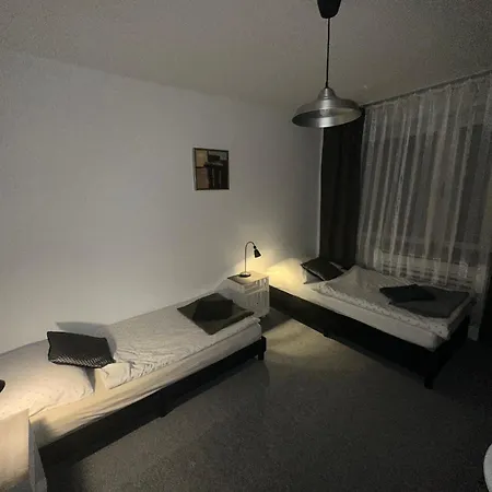 Hotel Apart' 23 *