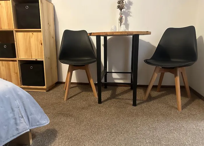 Ξενοδοχείο Apart' 23 *