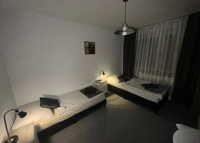 Ξενοδοχείο Apart' 23 *